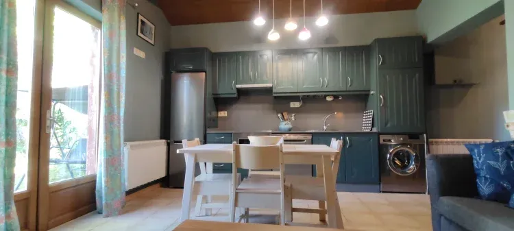 Imagen de Aprt.92B.Salón/Comedor/Cocina con:Lavavajillas ,Horno  Microondas.Lavadora
