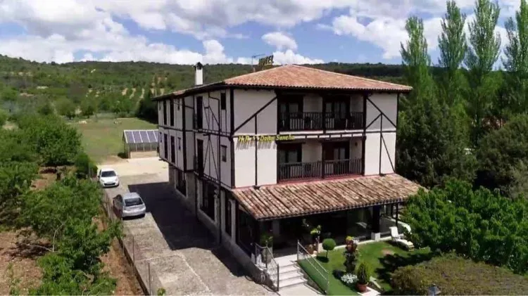 Imagen de Vista de Dron del Hotel