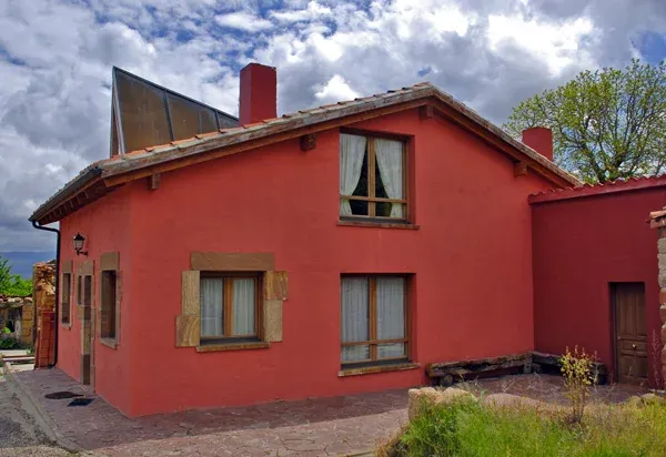 Imagen de La Morera es una casa amplia y sigular que combina tradición y modernidad