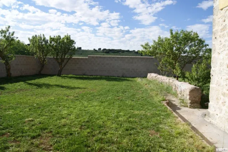 Imagen de Una parte de los 600m2de jardín