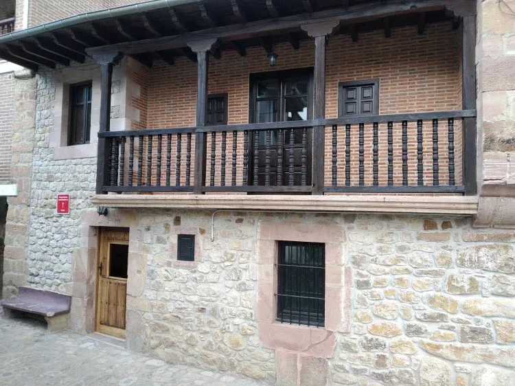 Imagen de Fachada La Casa de Manin