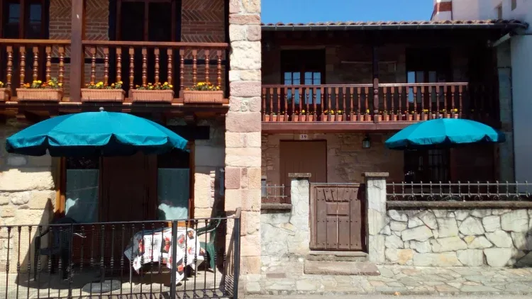 Imagen de Fachada-terraza
