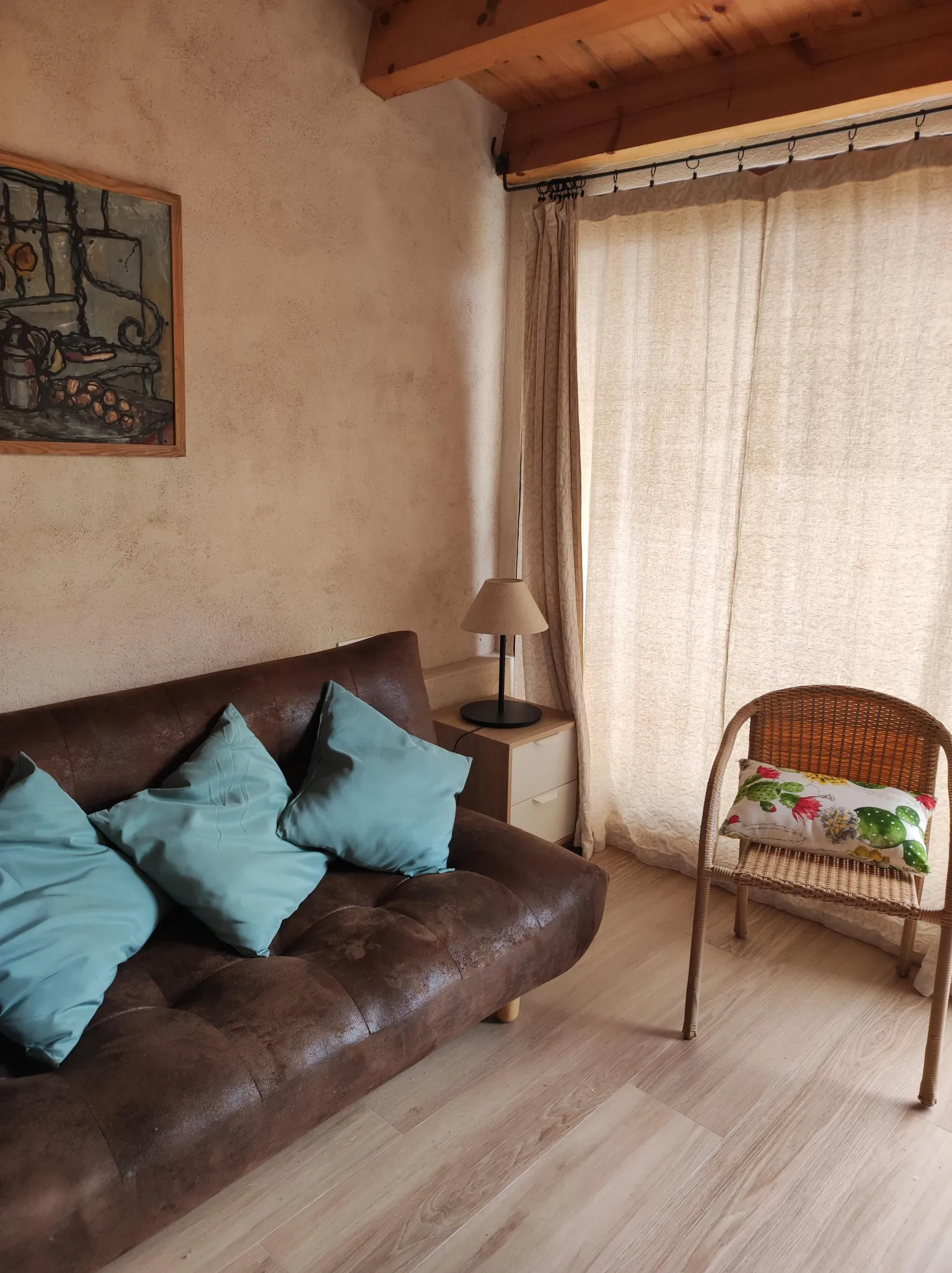 Imagen de sala de estar con terraza