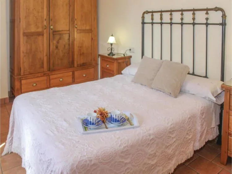 Imagen de cama matrimonio