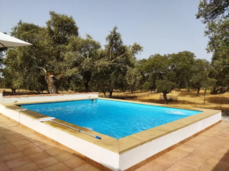 Imagen de Piscina Navalaperdiz foto 2