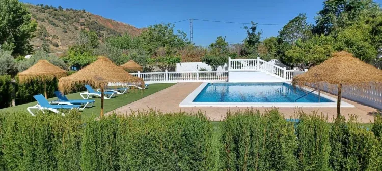 Imagen de zona de piscina
