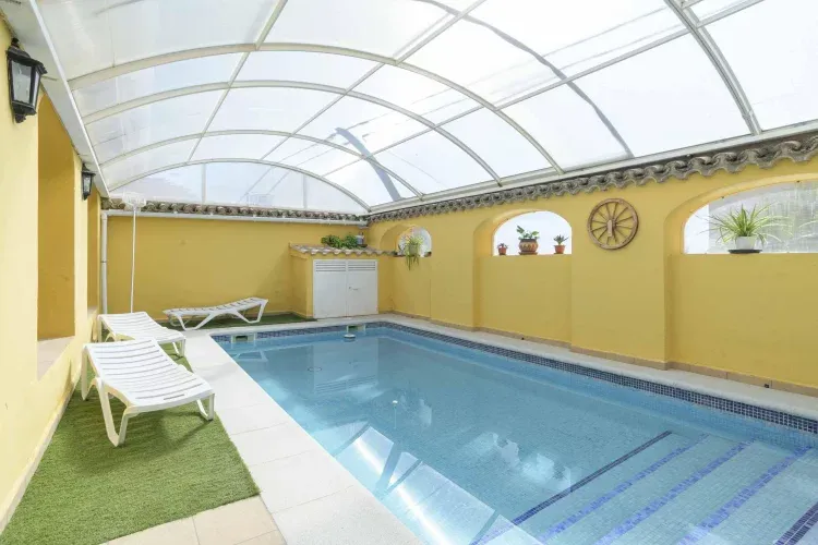 Imagen de Piscina cubierta