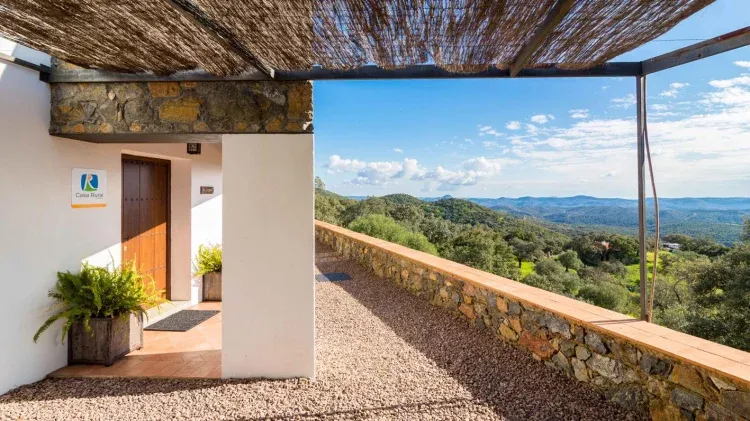 Imagen de Exteriores casa Pico picapinos