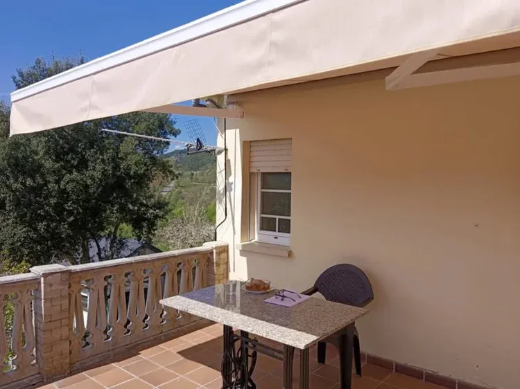 Imagen de Terraza con toldo