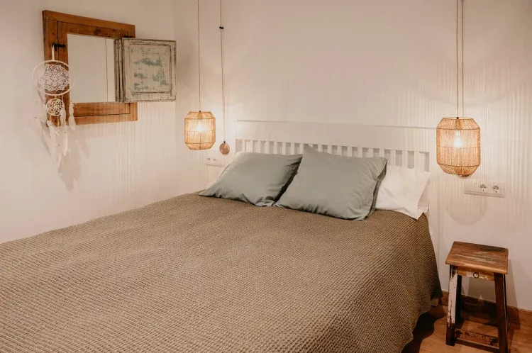 Imagen de Suite 1, con cama de matrimonio, aseo privado y vestidor