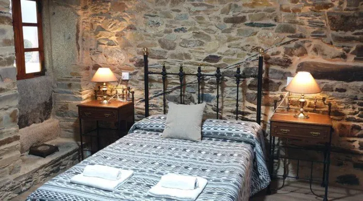 Imagen de Cama de matrimonio 135