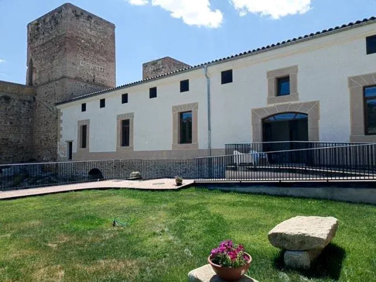 Imagen de Fachada edificio de El Esquileo