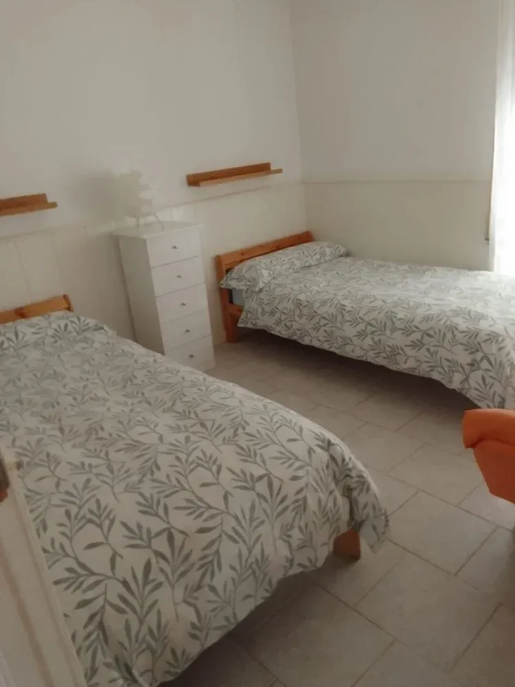 Imagen de Habitación con 2 camas
