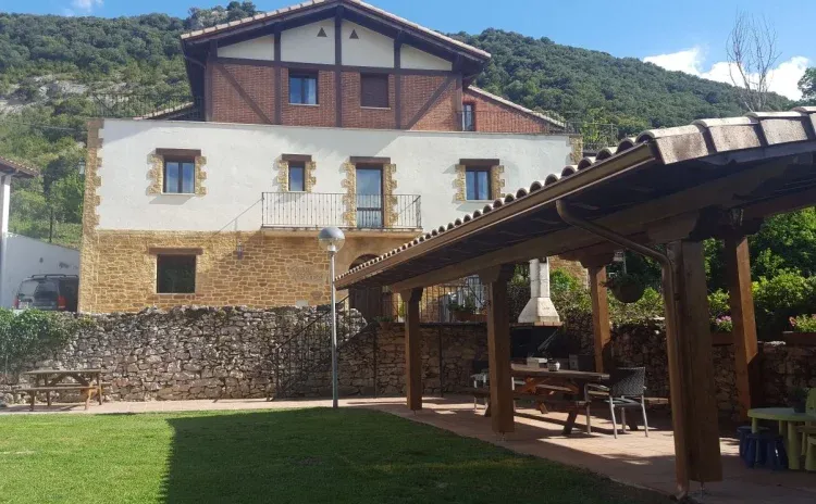 Imagen de Fachada y exterior Pakienea