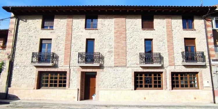 Imagen de Fachada carretera