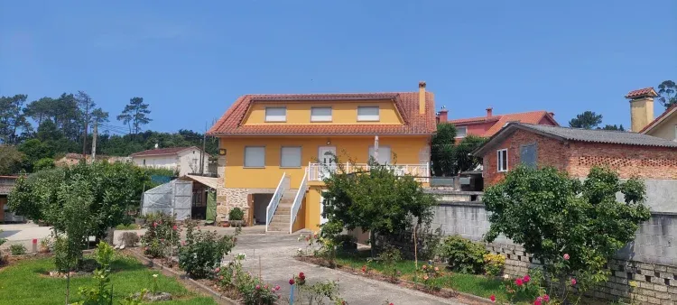 Imagen de Casa Amplia - recien Renovada