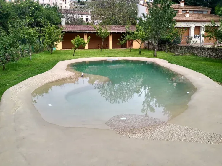 Imagen de Piscina con entrada gradual