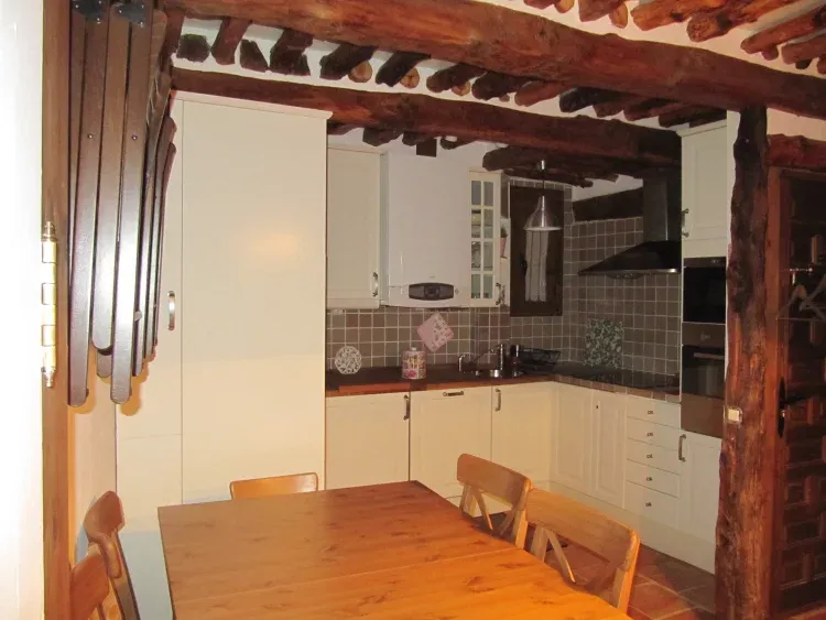 Imagen de Cocina y comedor