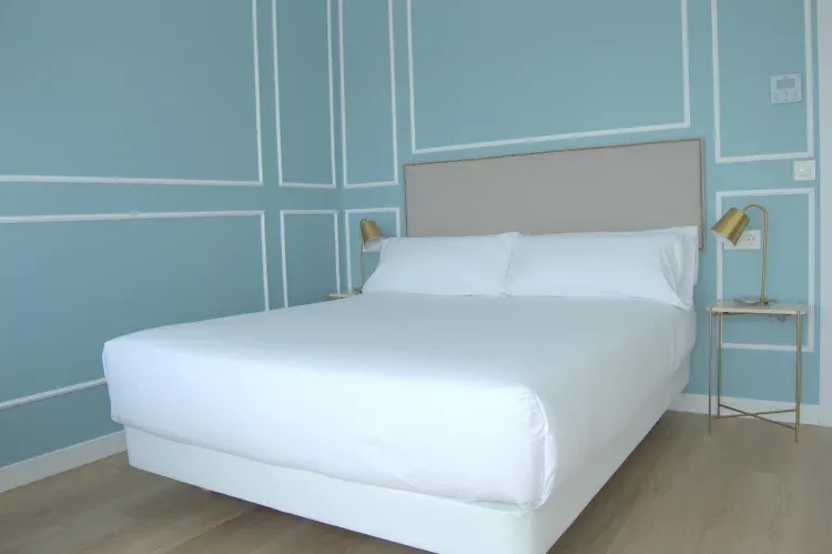 Imagen de Cama de 1,50 m más que cómoda