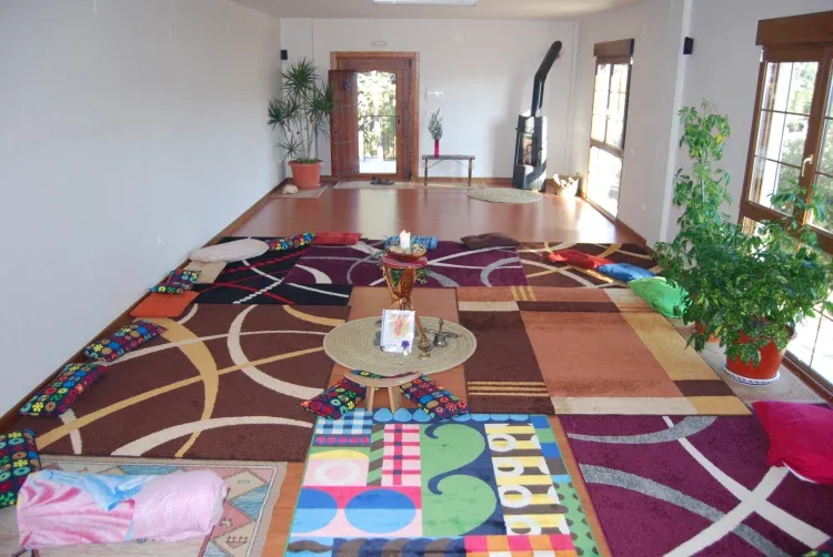 Imagen de Sala de trabajos y meditación.