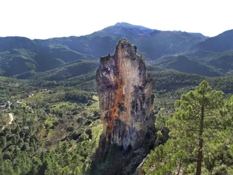Imagen de piedra la ventana