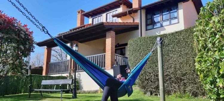 Imagen de Hamaca en el jardín