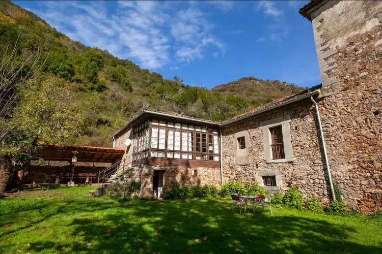 Imagen de Galería y jardín oeste