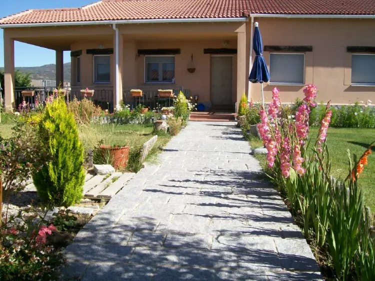 Imagen de Entrada principal