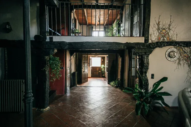 Imagen de Distribuidos planta baja desde el salón. A la luz del día