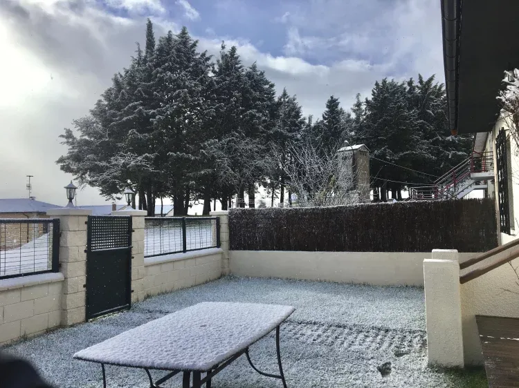 Imagen de Nieve en la casita