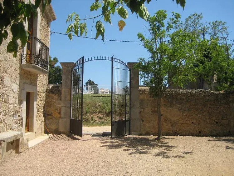 Imagen de Entrada al patio