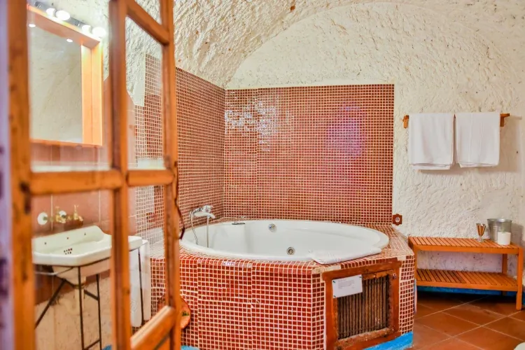 Imagen de Cueva Luna con jacuzzi 