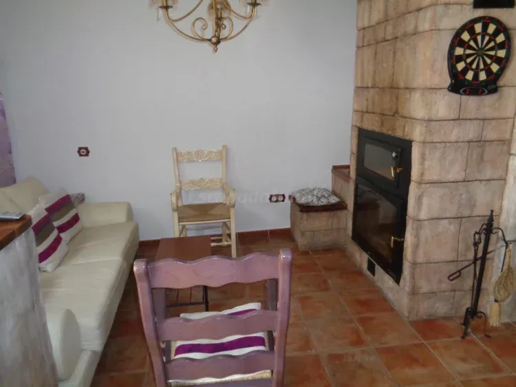 Imagen de Sala de estar-chimenea