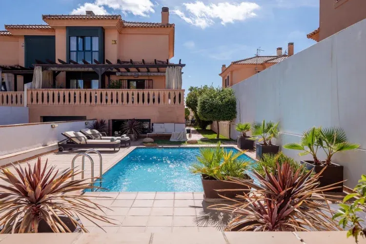 Imagen de Piscina 