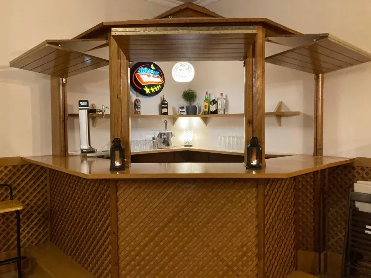 Imagen de Kiosko con lavavajillas y opción a solicitar barril de cerveza.