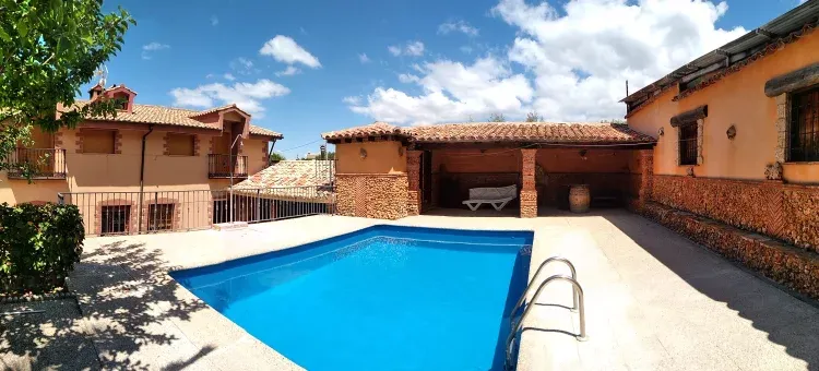 Imagen de Piscina y Solarium