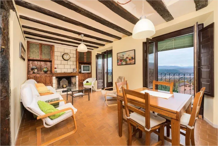 Imagen de Salón apartamento A. Vistas al embalse y las montañas