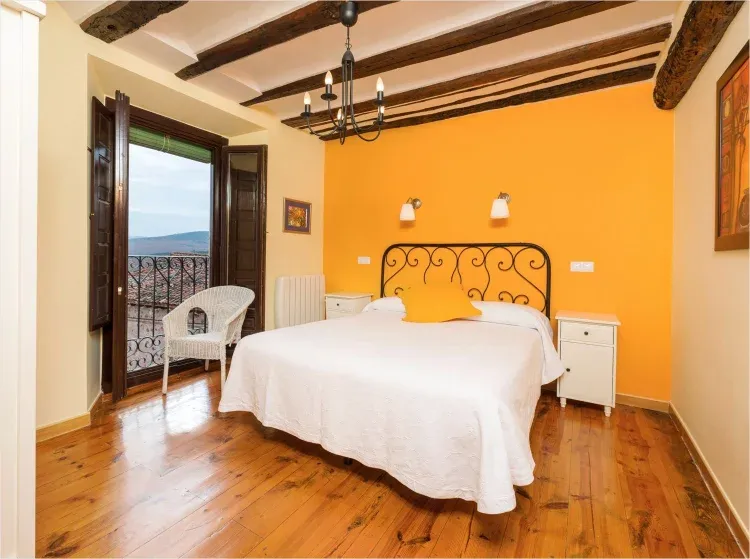 Imagen de Dormitorio principal Apartamento A. Vistas al embalse y la montaña