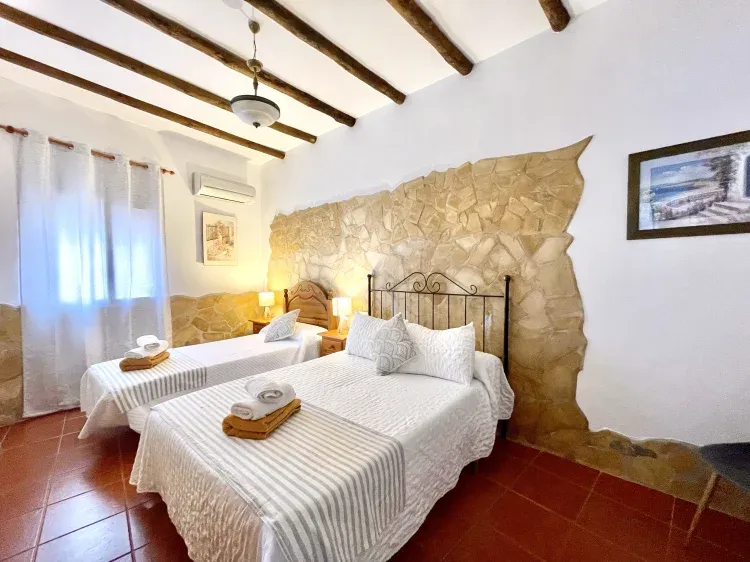 Imagen de Habitación matrimonio   1 individual 