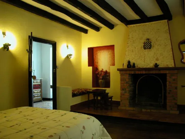 Imagen de Habitación doble con cama de matrimonio.