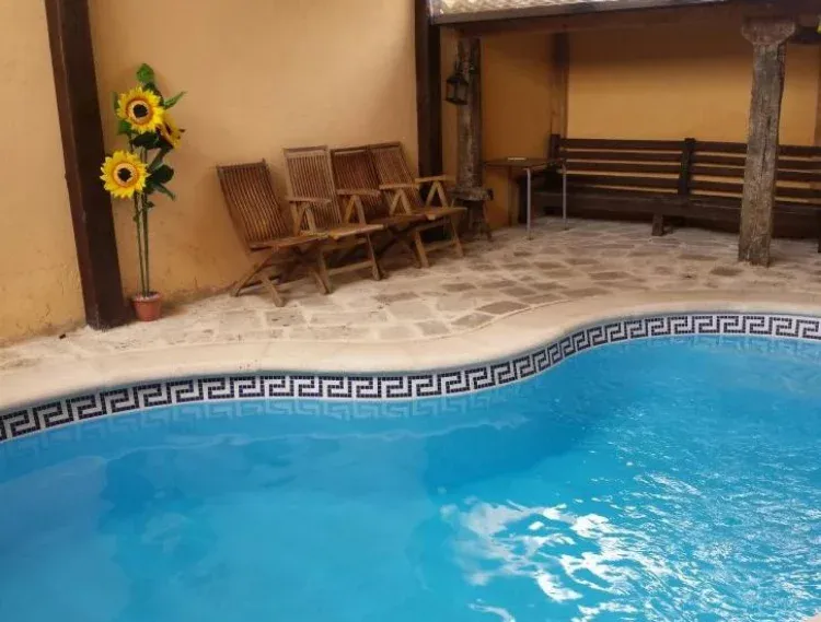 Imagen de piscina climatizada