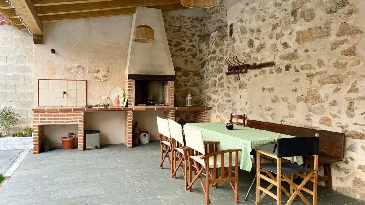 Imagen de Porche con barbacoa