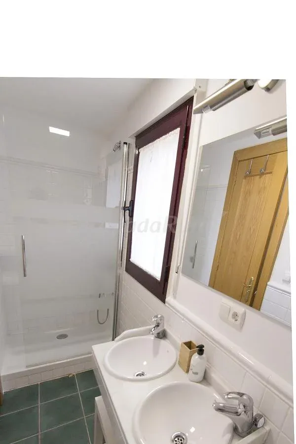 Imagen de Baño habitaciones 2