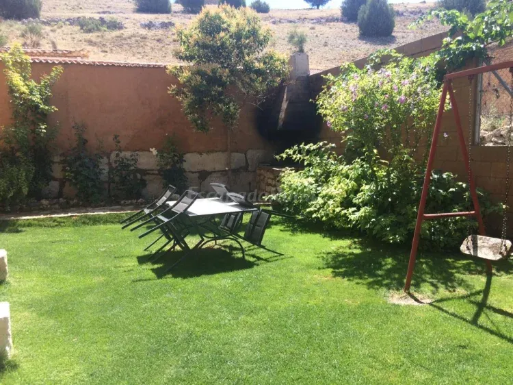 Imagen de Jardín Robledal I y II