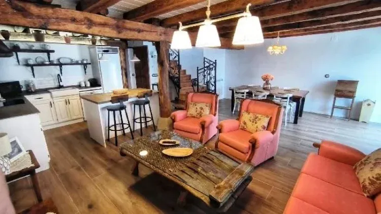 Imagen de SALON-COMEDOR