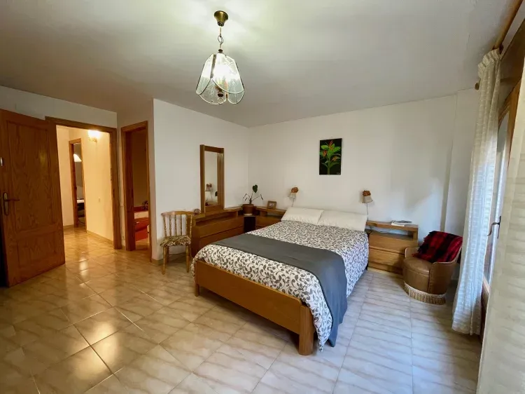 Imagen de Habitación doble con baño privado en Ca Blai de Brull