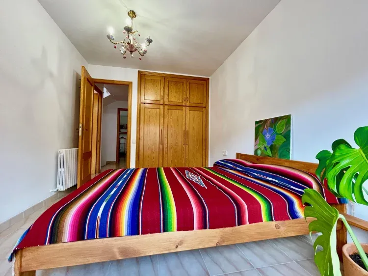 Imagen de Habitación doble con baño compartido en Ca Blai de Brull
