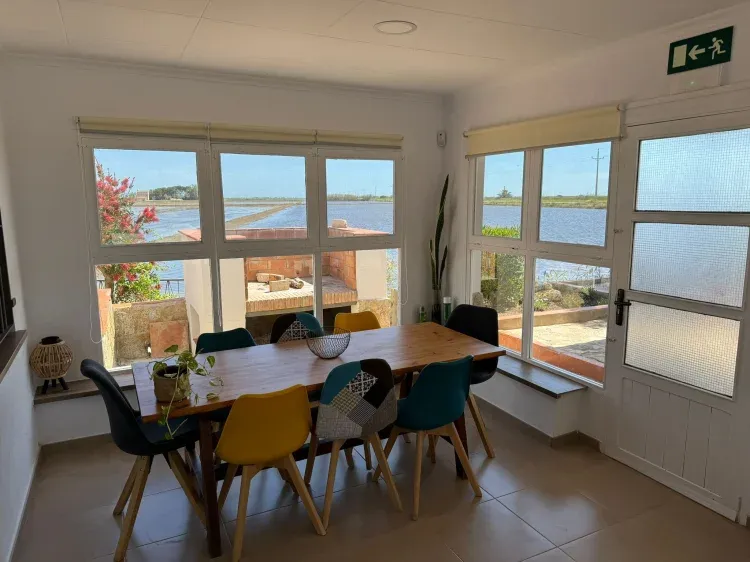 Imagen de Comedor con vistas al exterior