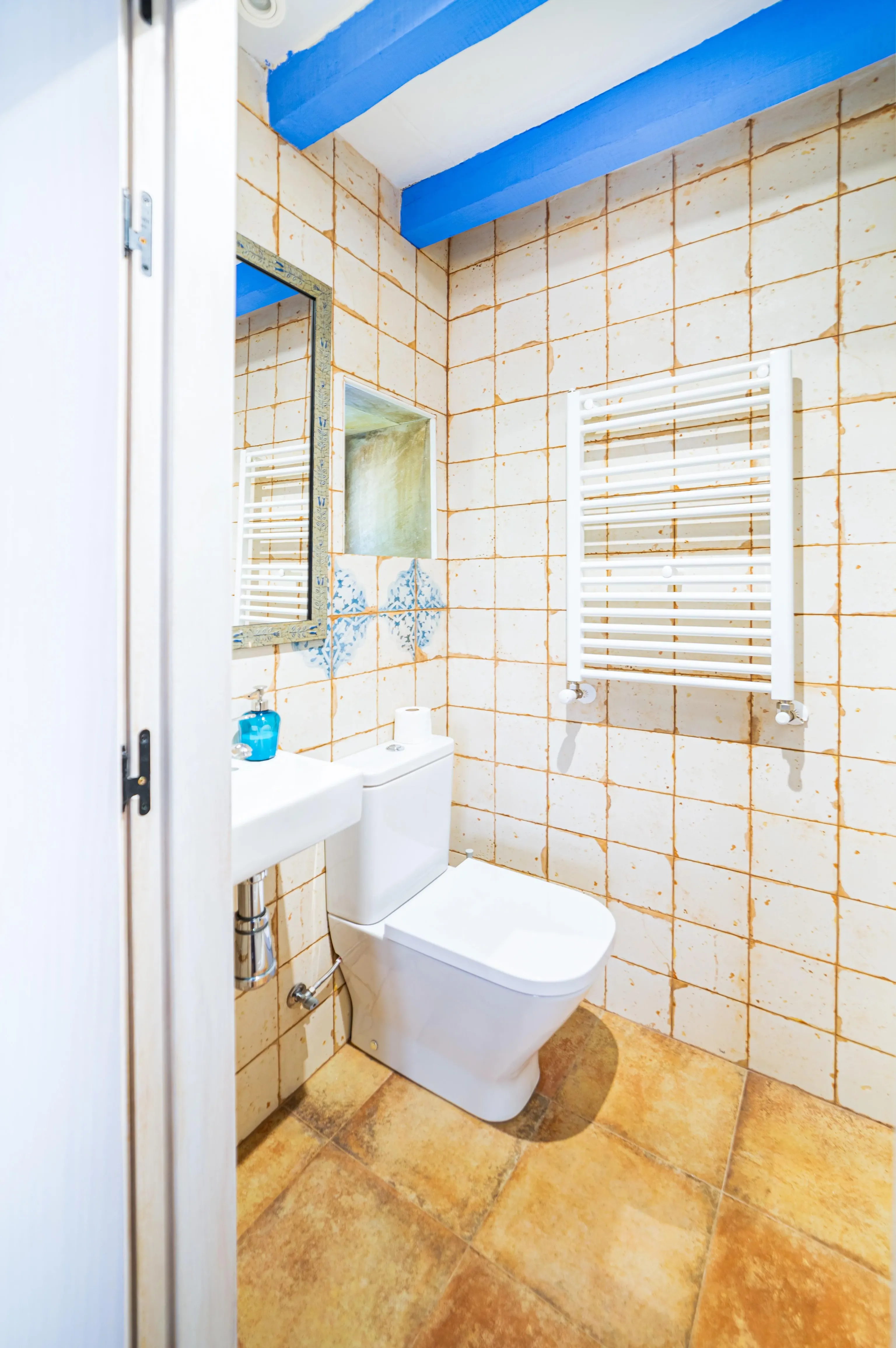 Imagen de Baño habitación Turquesa