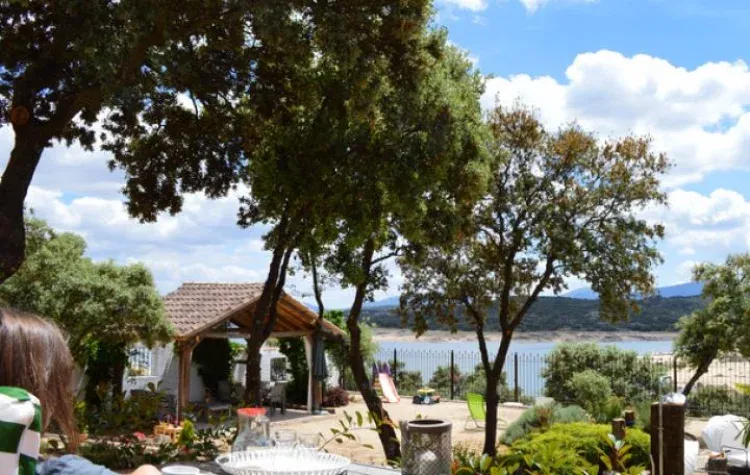 Imagen de Detalle jardín vistas pantano